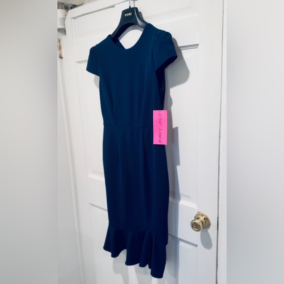 Betsey Johnson NWT Size 4 Elegant Blue Cap Sleeve Fitted Party Midi Dress (0546) - Picture 2 of 14